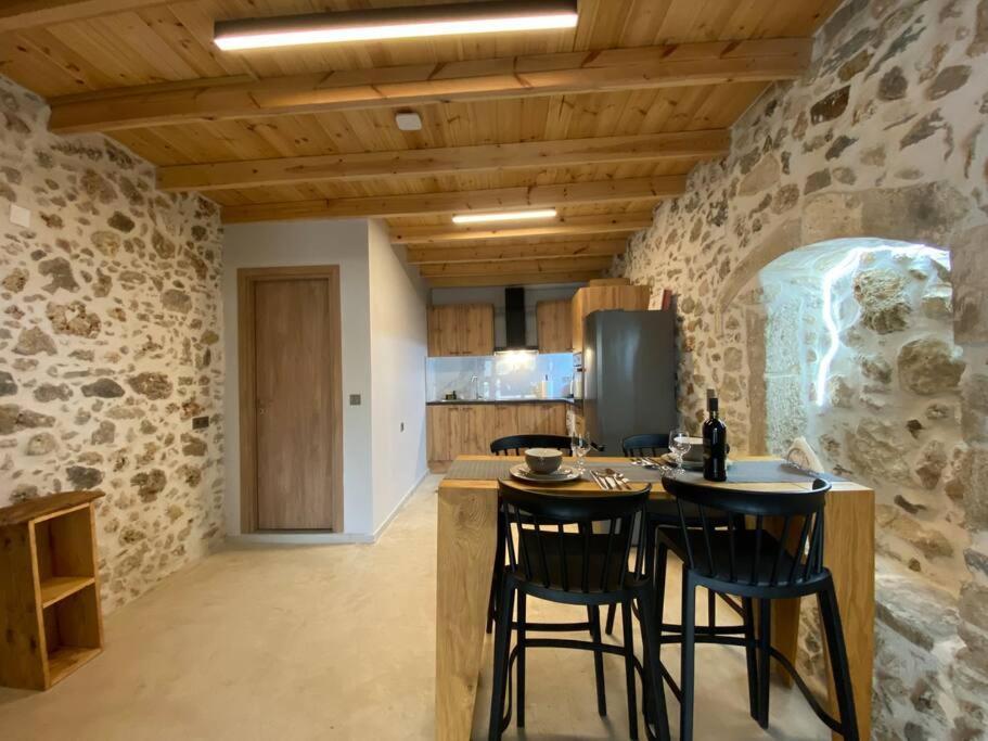 Stavlos Traditional Suite Atsipopoulo Екстер'єр фото